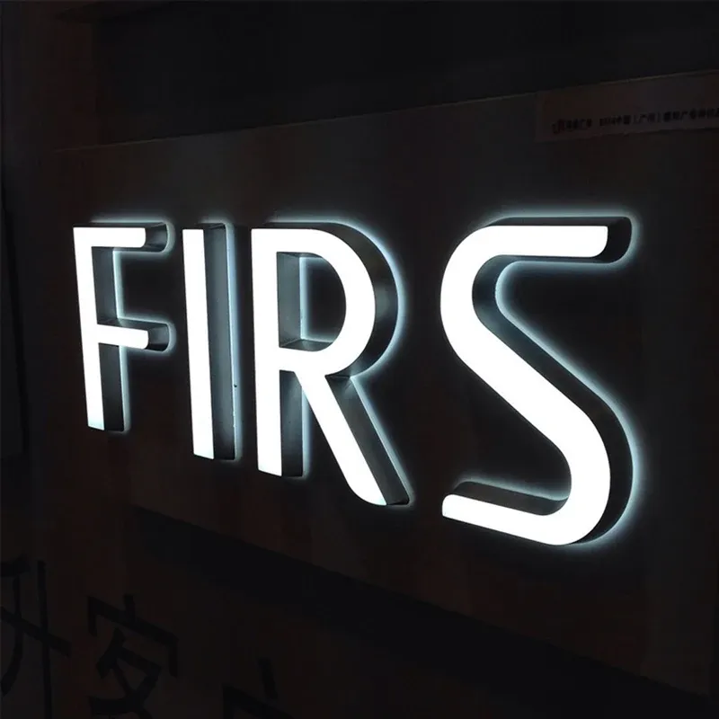 projet réel de lettres LED acryliques